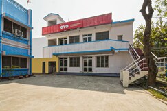 Hotel O Chandralok by CLOVETREE, Muzaffarpur