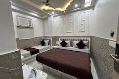 Shree Guru | Near New Delhi Railway Station, Delhi