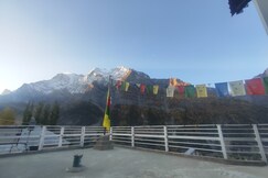 Midway sukoon, Lahaul