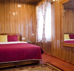 Deluxe with breakfast