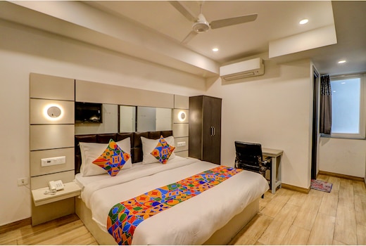 FabHotel Kirti Nagar
