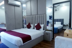 The Royal Hotel, Haldwani