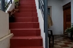 Spacious AC Room Karimbumel home stay, Mysore