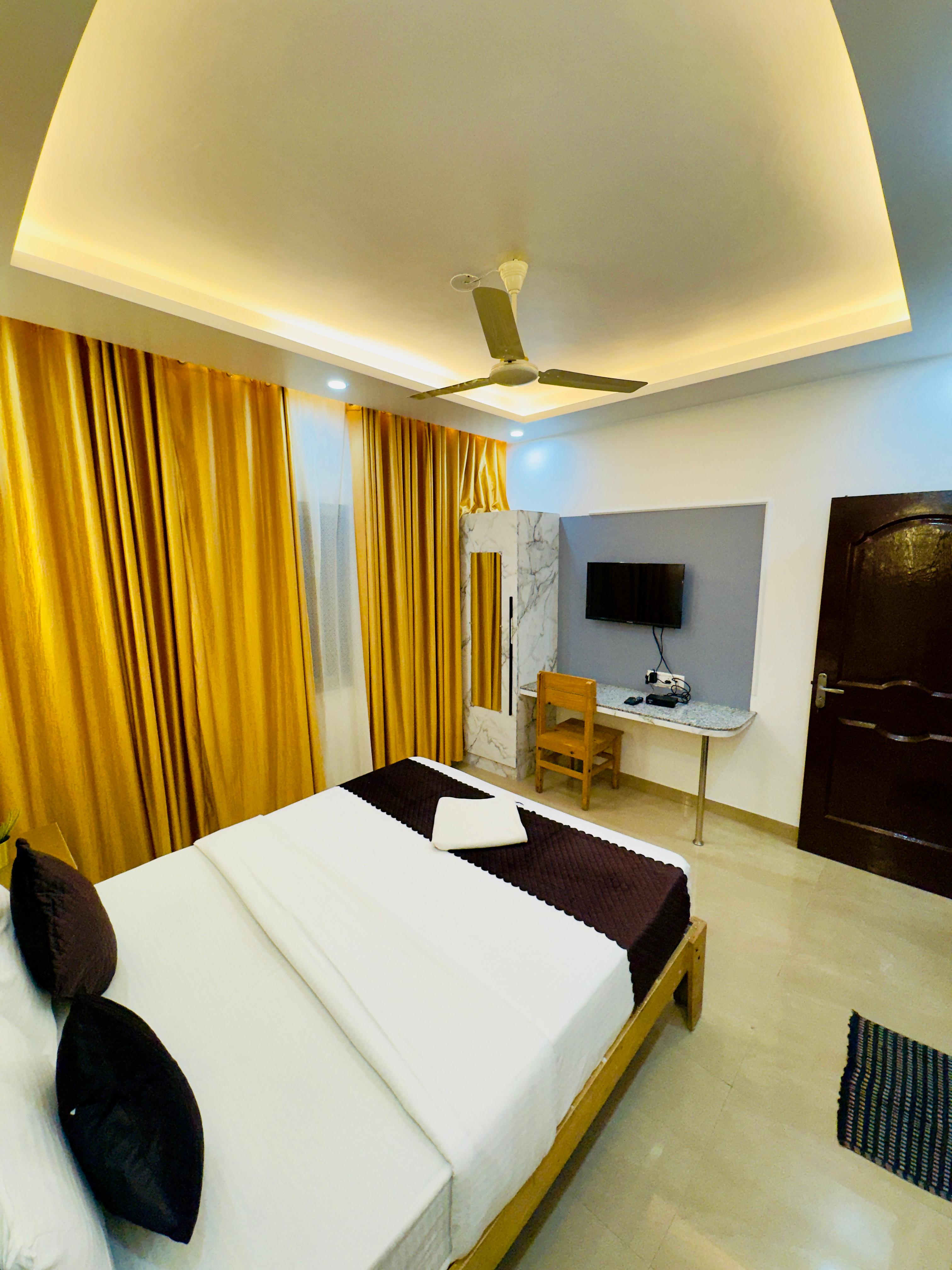 Isnas Residency - Yeshwanthpur - Tap to explore photos