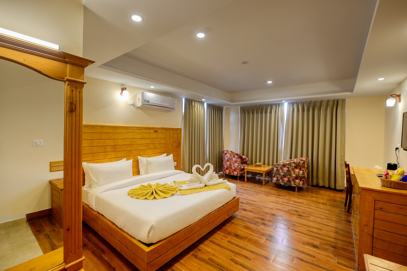 Clarks Inn Suites Manali - Tap to explore photos