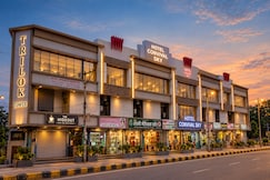 Hotel Convivial Sky, Raipur, Chhattisgarh