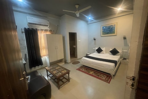 Hotel O Hotel Brijwasi