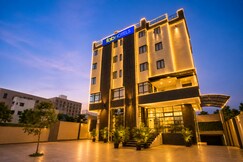 FabHotel Prime Pune Grand, Pune