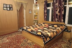 Bunk Home Stay, Srinagar