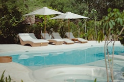 ELIVAAS Prive Bali Bay Gumuk, Gauribidanur