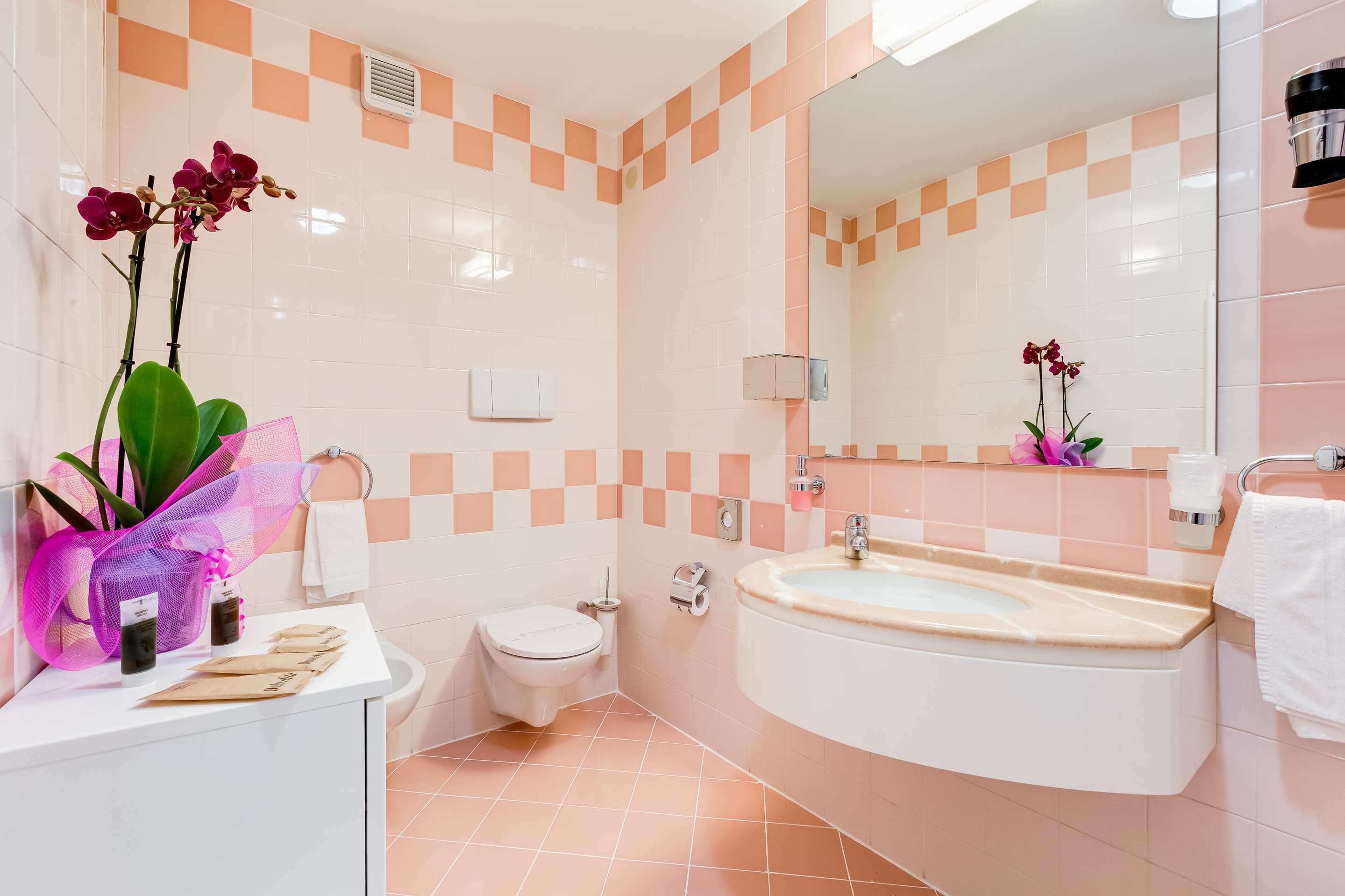 Best Western Hotel Imperiale - Tap to explore photos