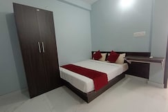 Hotel O Home Aditya Inn Suits Homestay, Ayodhya