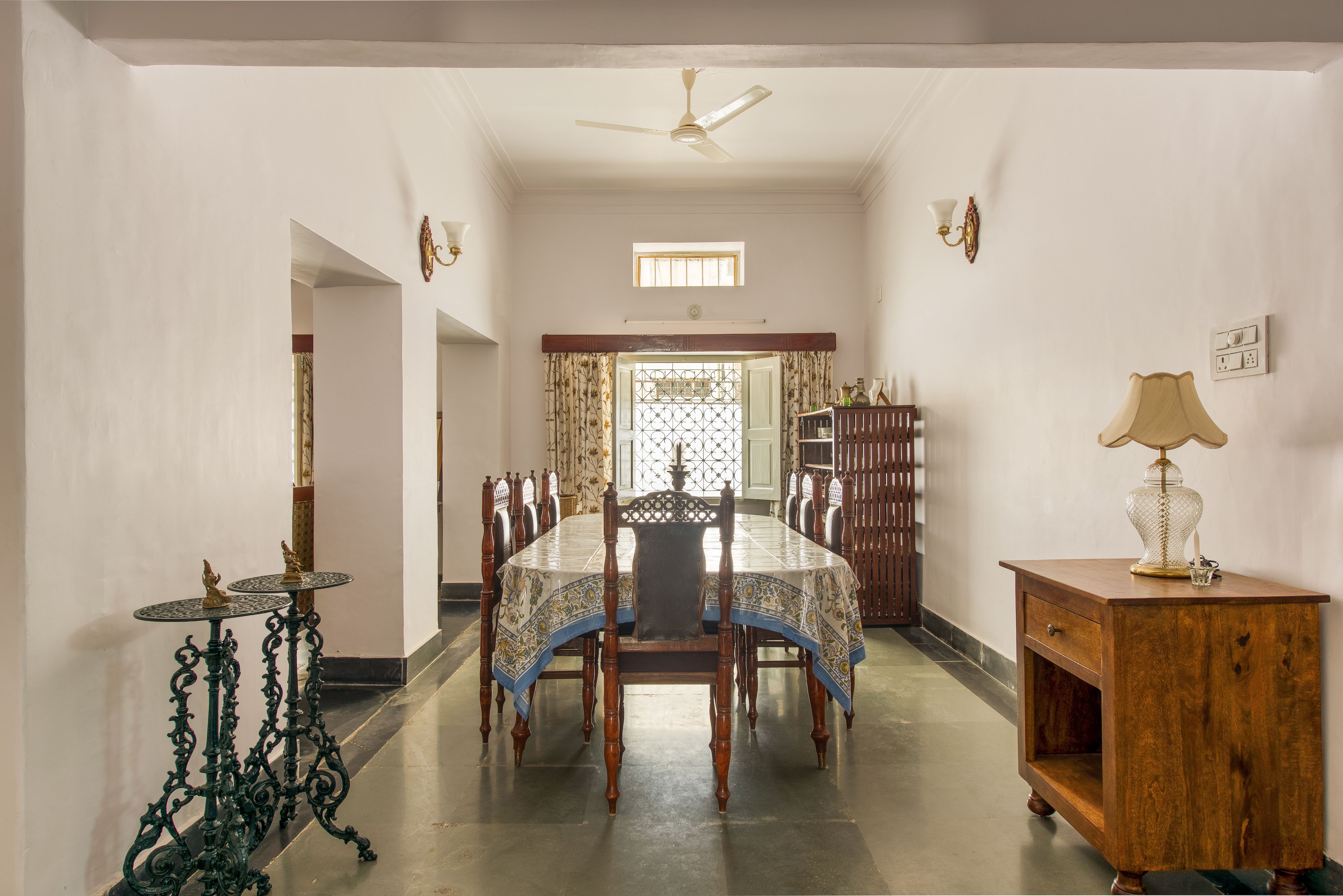Kundan Niwas - Tap to explore photos