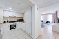 Millennium Lakeview Residence, Dubai