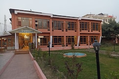Hotel Pleasure , Srinagar