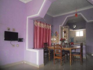 Agasthya Holiday Homes Comfort Homestay - Tap to explore photos