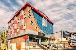 Thaneegai. Residencey, Pondicherry