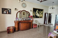 Studio Apartment - Camp, Pune