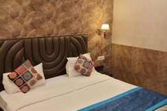 Metro Residency Kalkaji, Delhi