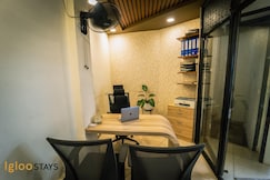 Igloo Stays and Dorms | Opp to Lulu Mall, Cochin
