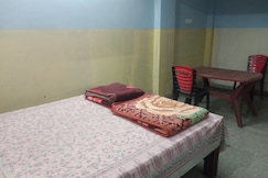 Yogeshwar guest house, Ranchi