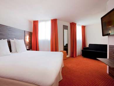 IBIS STYLES RENNES CENTRE GARE - Tap to explore photos