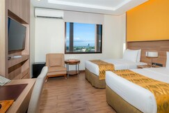 The Bayleaf Cavite, Trece Martires City