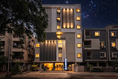 Monday hotel & Suites Hitec city Hyderabad, Hyderabad