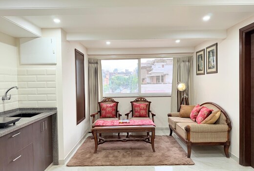 Palm Residences and Suites