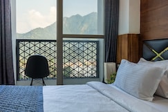 Hotel Tapovan Hills