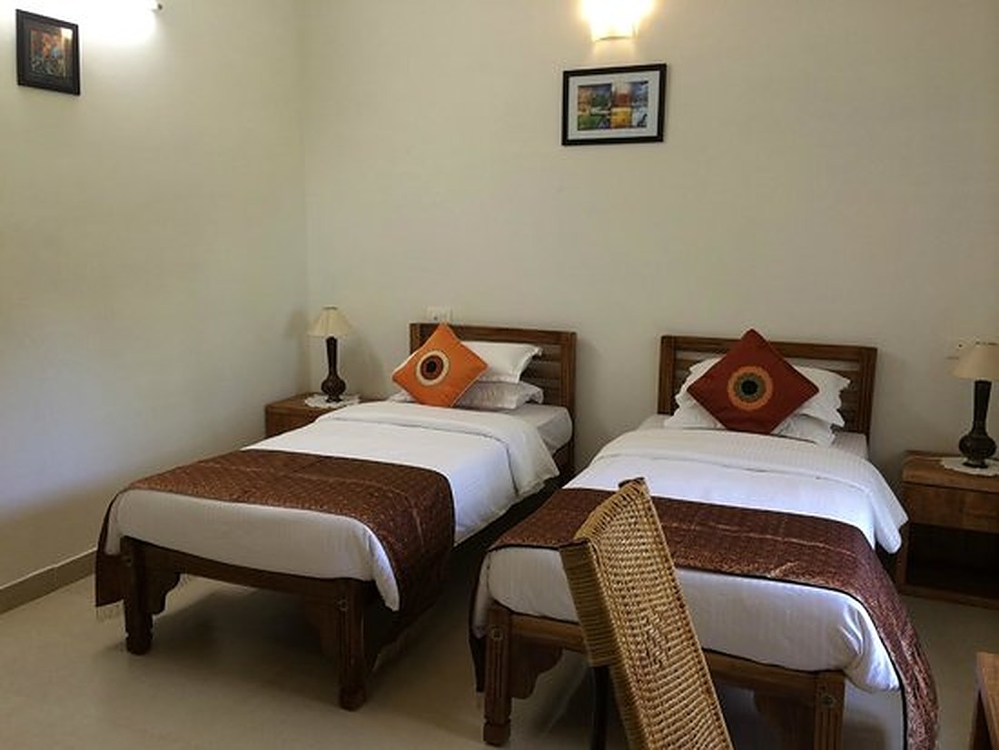 ALAMANDA ALLEPPEY BEACH ELEGANT 3 BHK GUEST HOUSE APARTMENT - Tap to explore photos