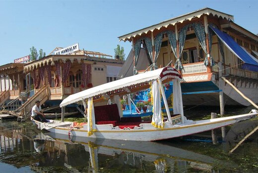 Fiji Group of Houseboats