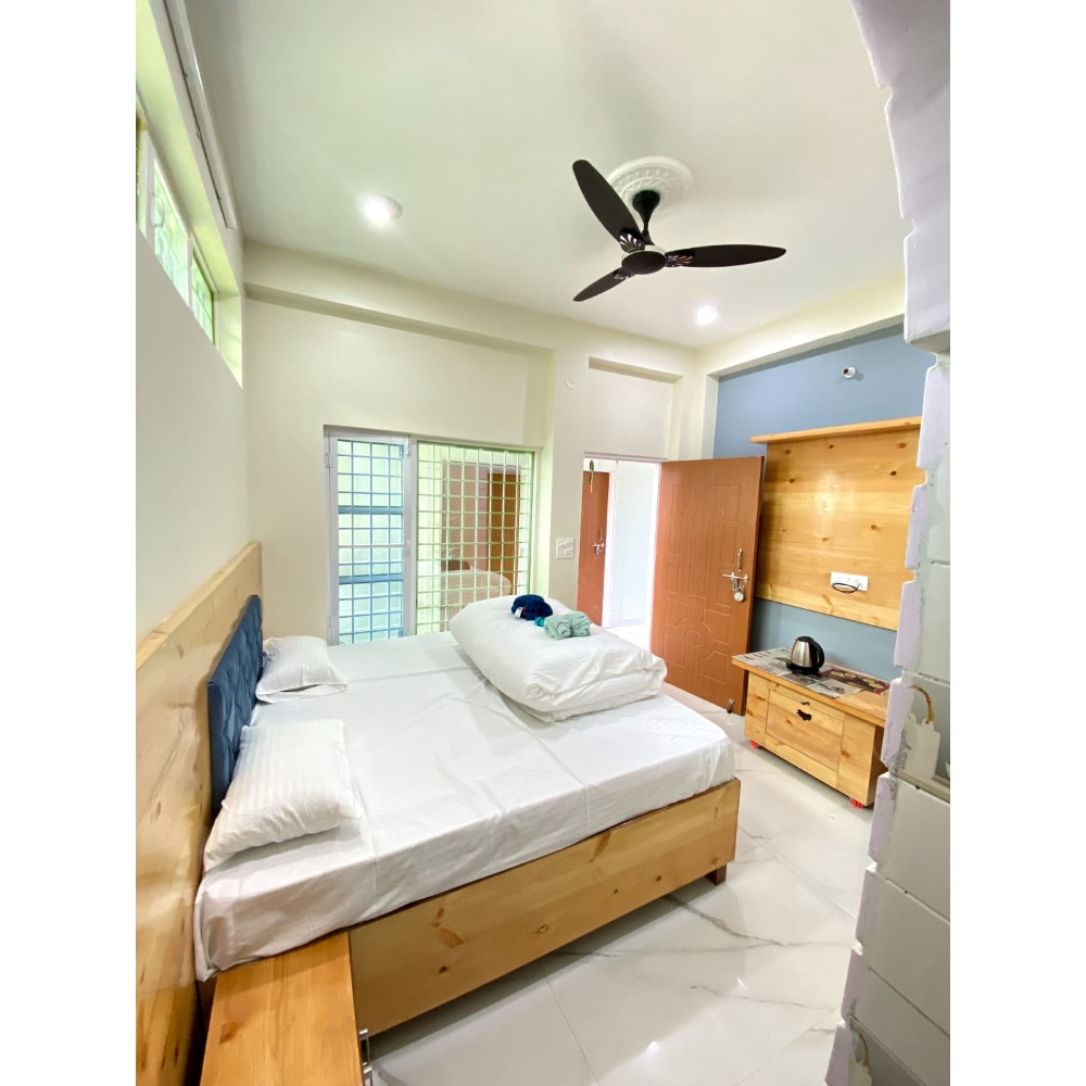 The Pahadi Cottage - Tap to explore photos