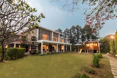 StayVista at The Banyan Abode w/ Outdoor Pool, Manesar