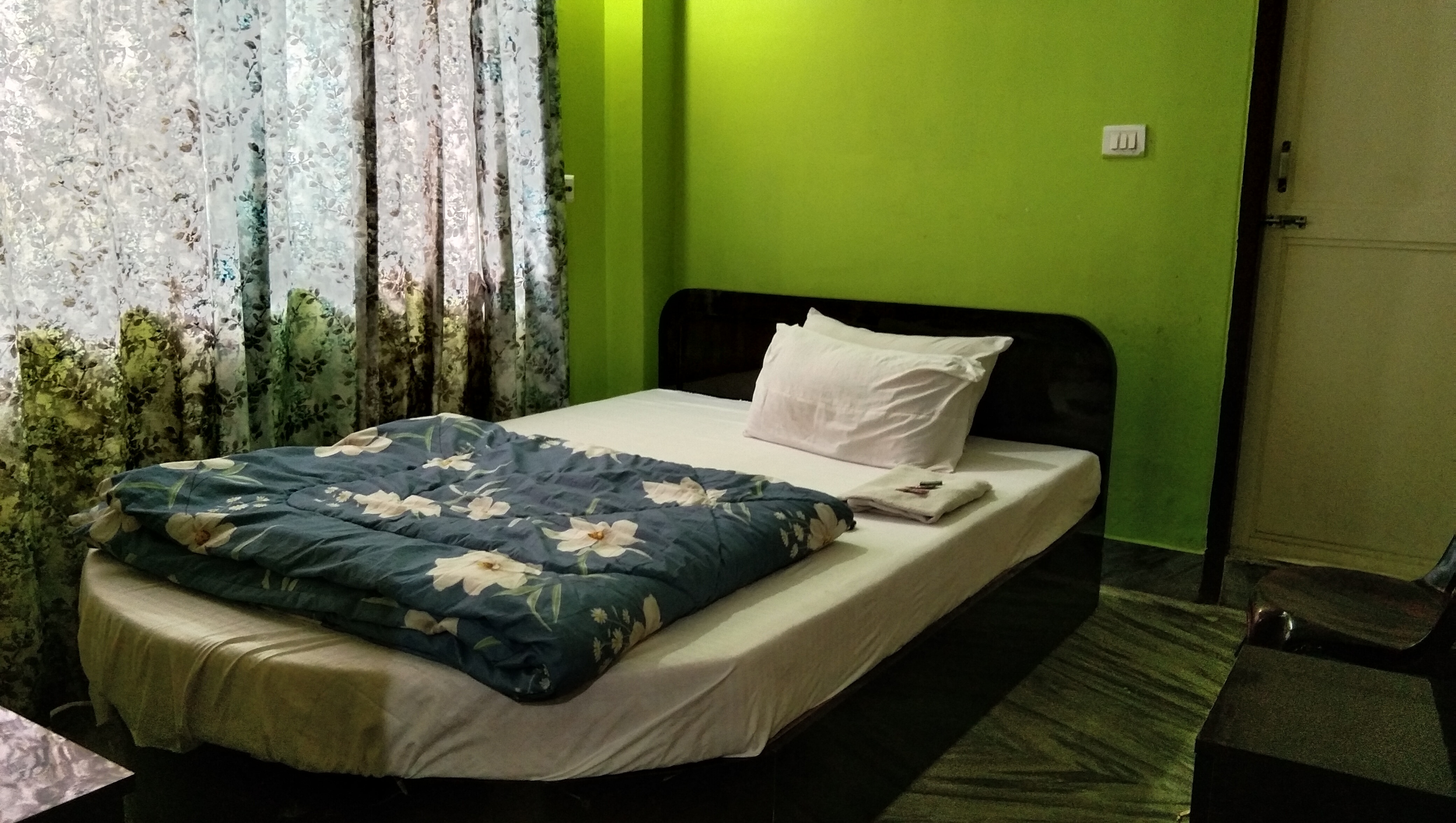 NEST GUEST HOUSE - Tap to explore photos