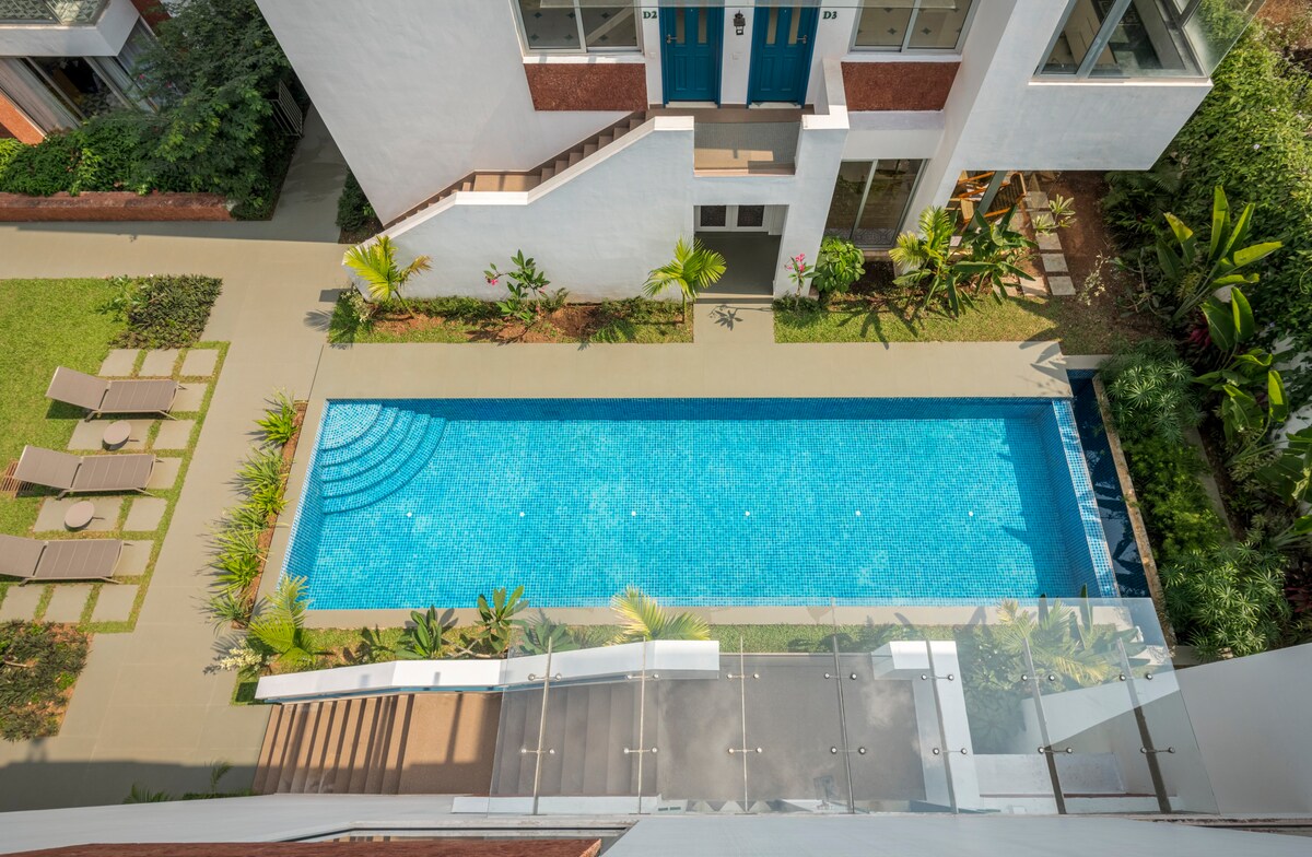 Blue Kite - Modern 2BHK Duplex Apartment - Tap to explore photos