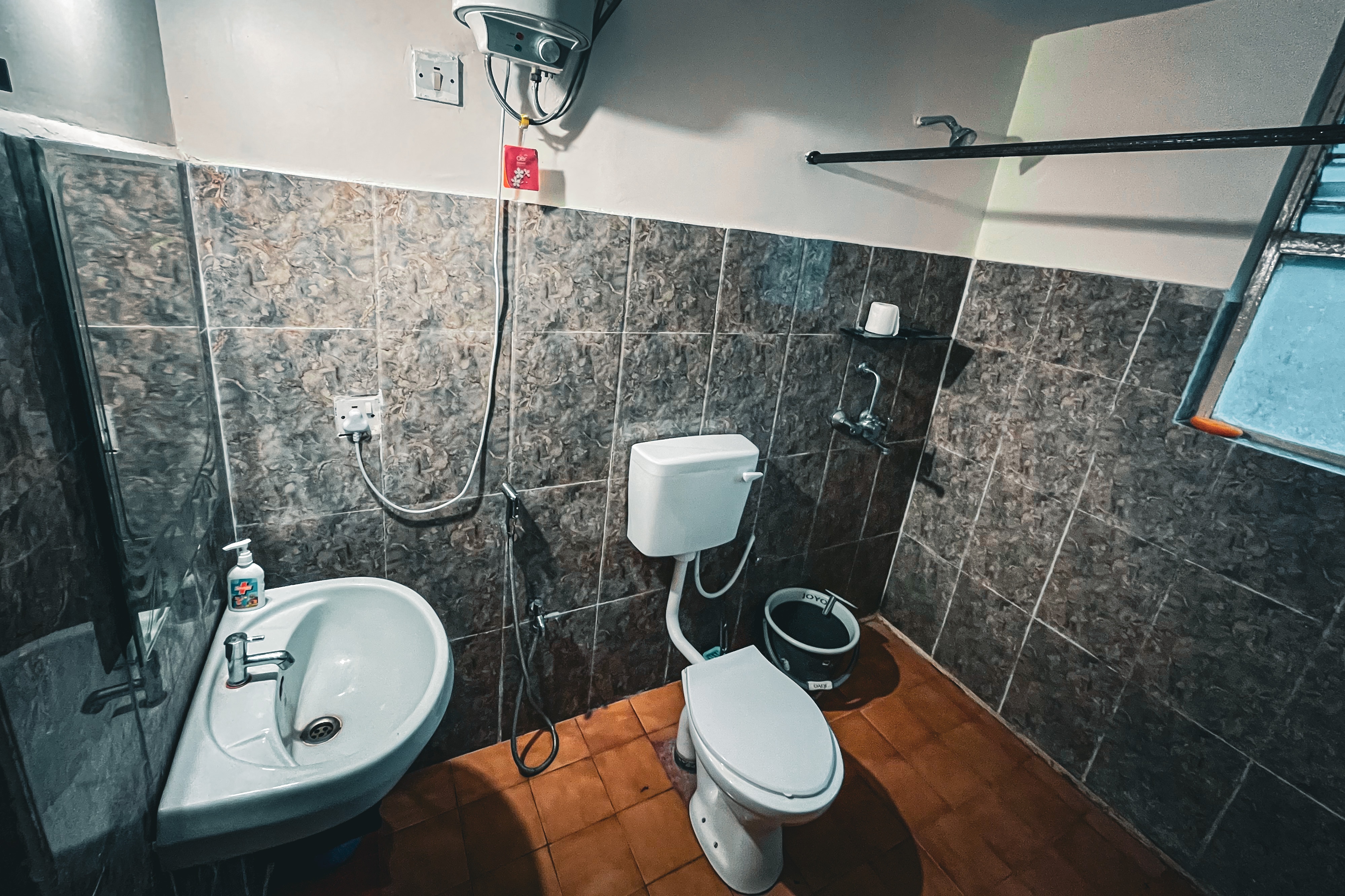 Nestin'Goa - One Bedroom Apartment - Tap to explore photos