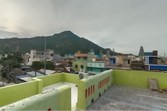 Murugan Mini Hall, Yelagiri