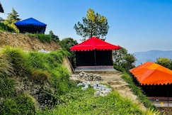 The Finch-Tents| Breakfast&Dinner by Homeyhuts, Mukteshwar