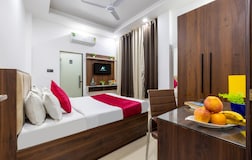 Deluxe Room With High Speed Internet ( Couple Friendly )