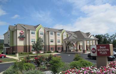 Best Western Plus Harrisburg Mechanicsburg - Tap to explore photos