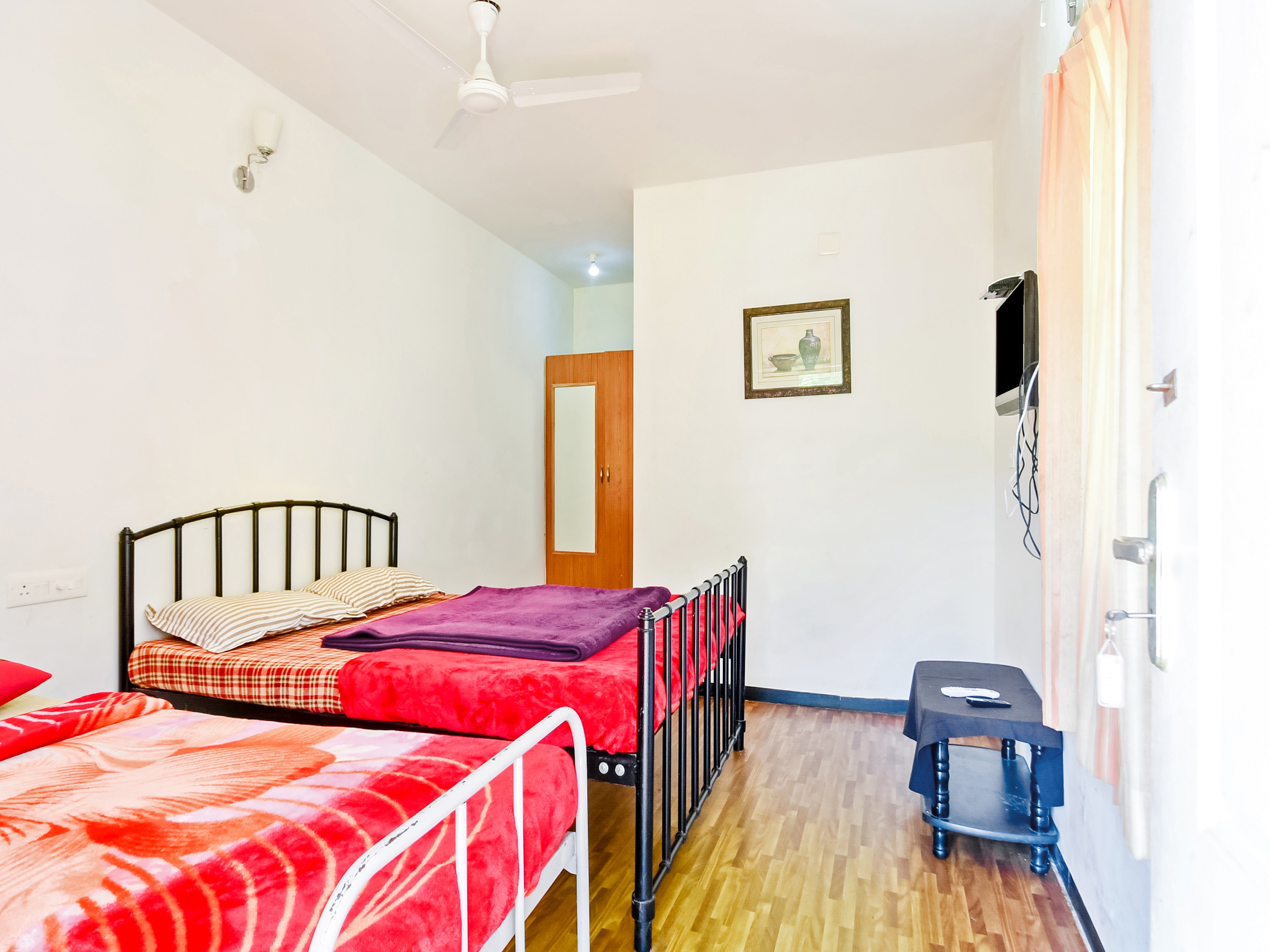 Oaks Villa | Hill-view Room - Tap to explore photos