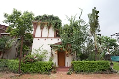 Urban Tripper Aamar Bari Homestay by Arindam, Shantiniketan