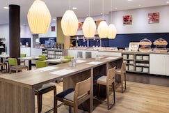 Holiday Inn Express FRIEDRICHSHAFEN, Bregenz