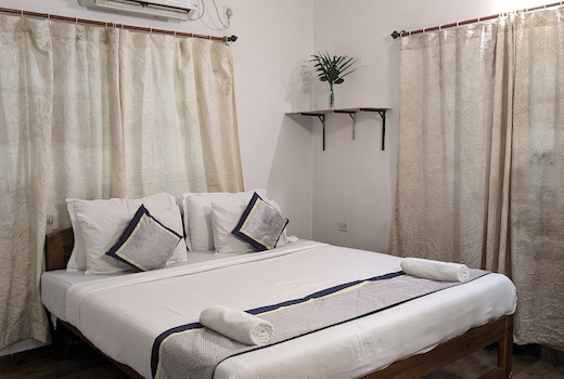 La Vaiencia Villa, Morjim