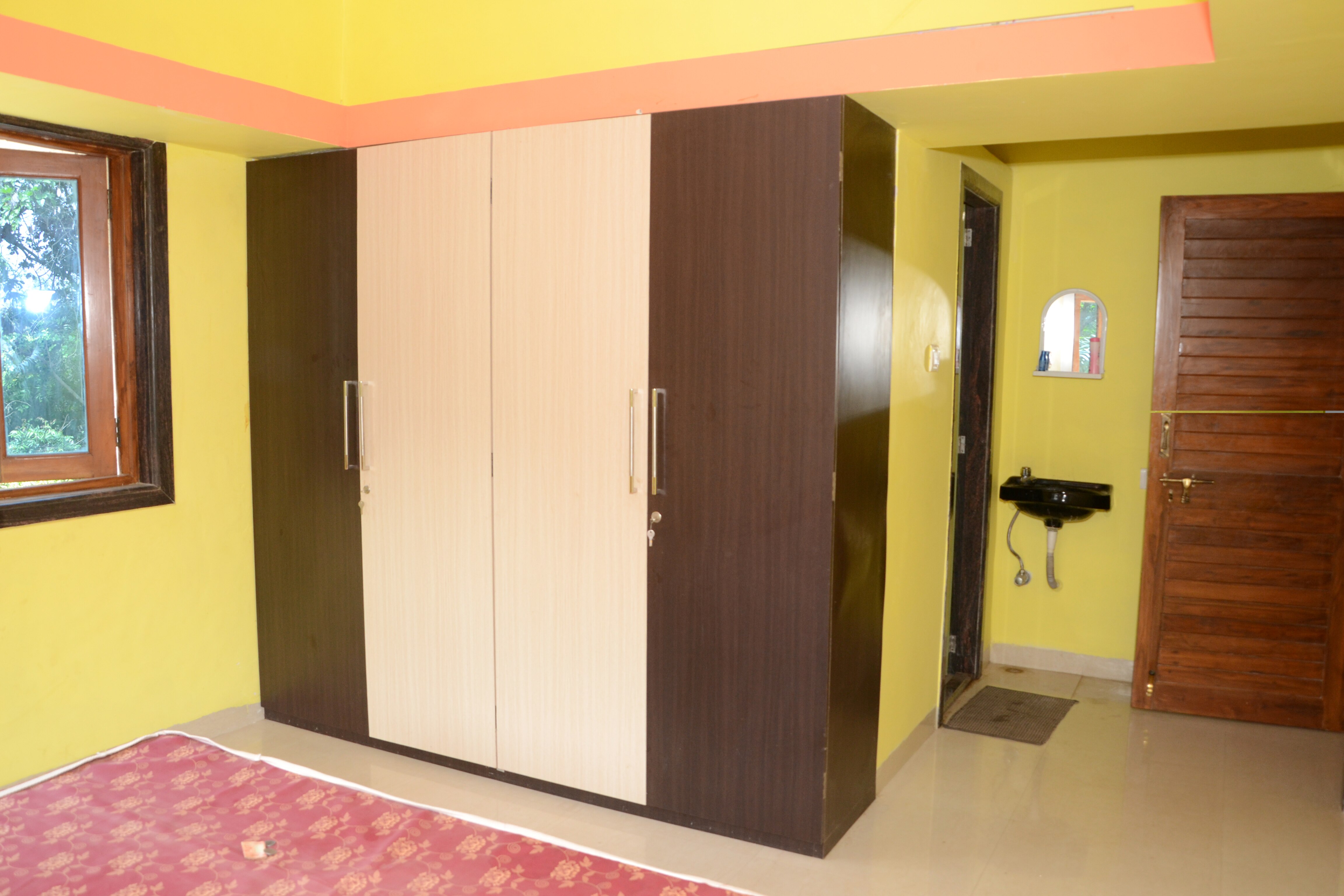 Khambleshwar Lake Holiday Homes - Tap to explore photos