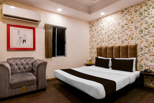 Super Townhouse Parkstreet Formerly Hotel Royal Garden