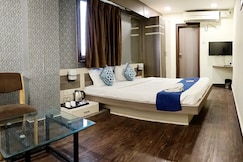 Hotel Dwarika, Indore