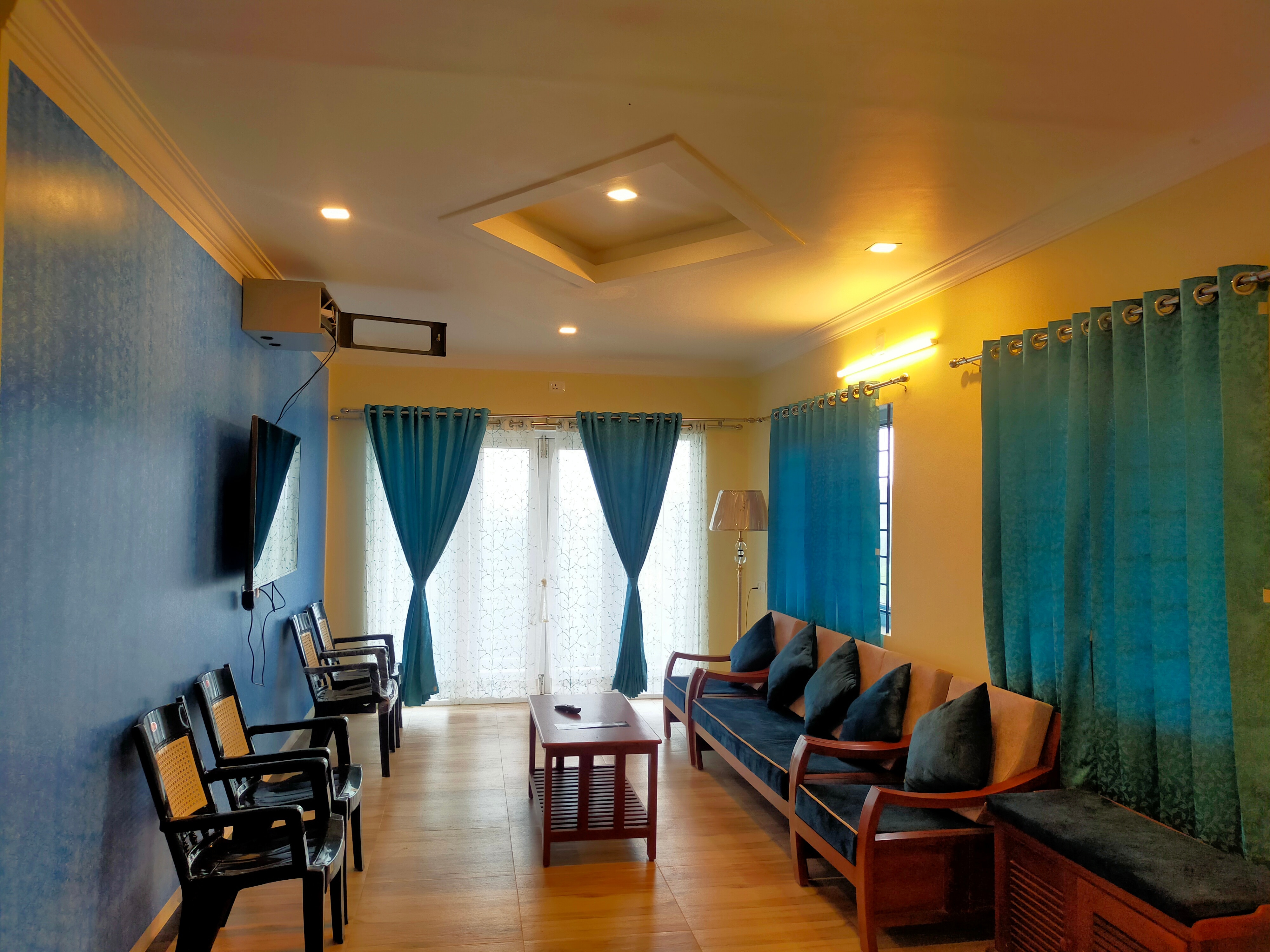 Purva villa - Tap to explore photos