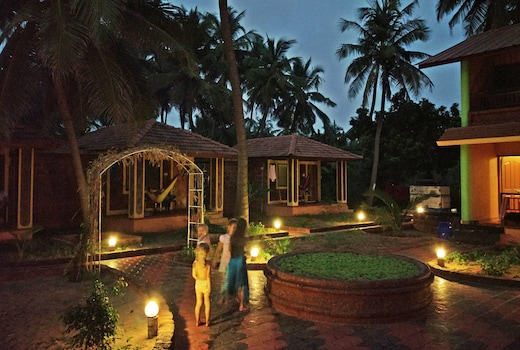 Namaste Samudra | Rooms & Restaurant